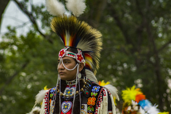 Kanien’kehá:ka Dancer