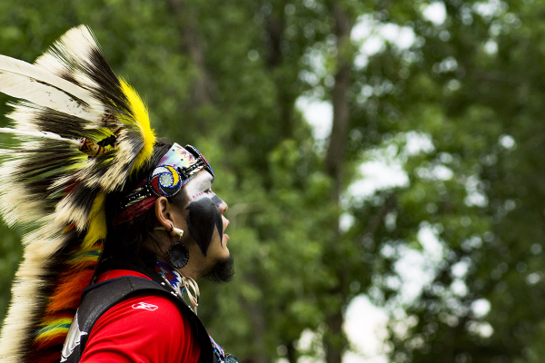 Kanien’kehá:ka Dancer