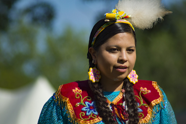 Kanien’kehá:ka Dancer