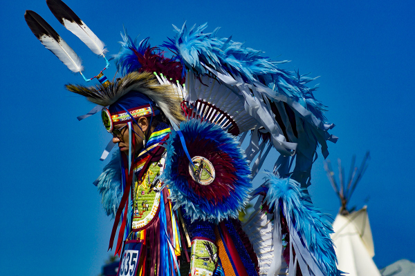 Kanien’kehá:ka Dancer