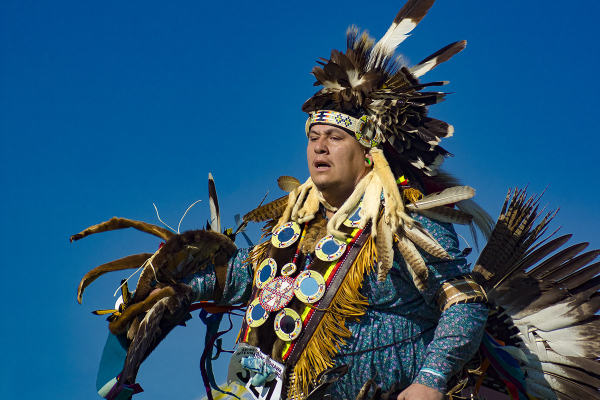 Kanien’kehá:ka Dancer