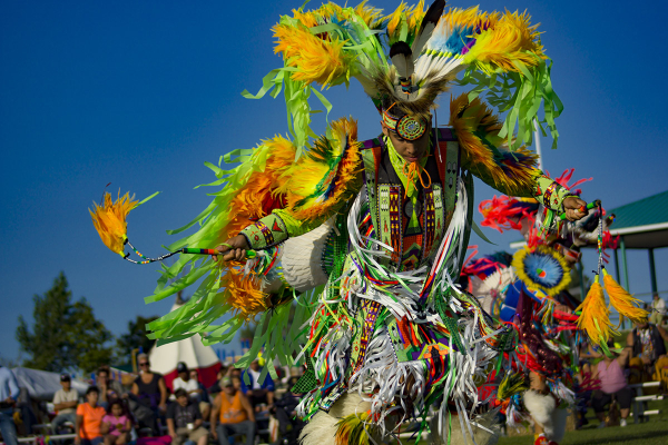 Kanien’kehá:ka Dancer