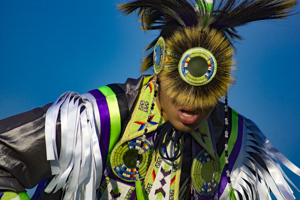 Kanien’kehá:ka Dancer