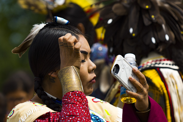 Kanien’kehá:ka Dancer