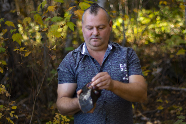 Ancestral technbology with a cutting stone