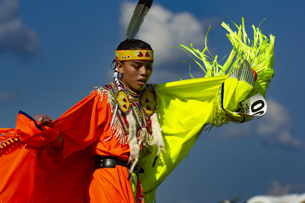 Kanien’kehá:ka Dancer