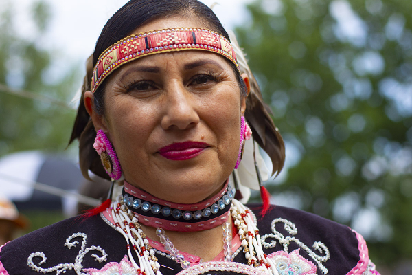 Kanien’kehá:ka Dancer