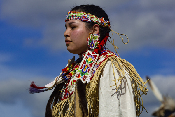 Kanien’kehá:ka Dancer