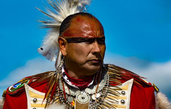 Kanien’kehá:ka Dancer