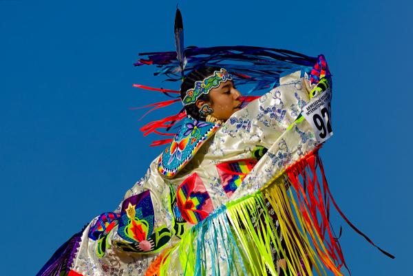 Kanien’kehá:ka Dancer