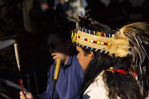 Kanyen'kehà:ka Drummer