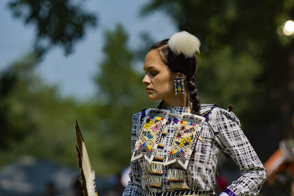 Kanien’kehá:ka Dancer