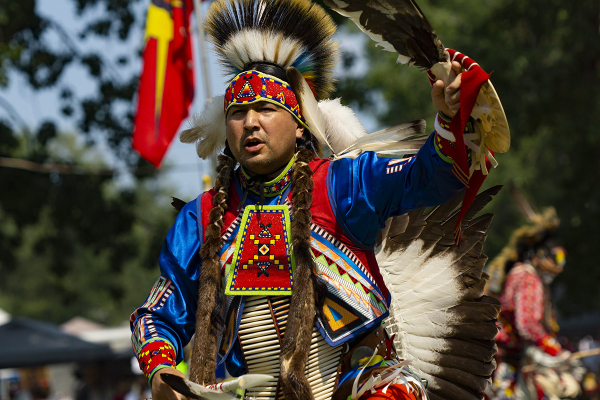 Kanien’kehá:ka Dancer