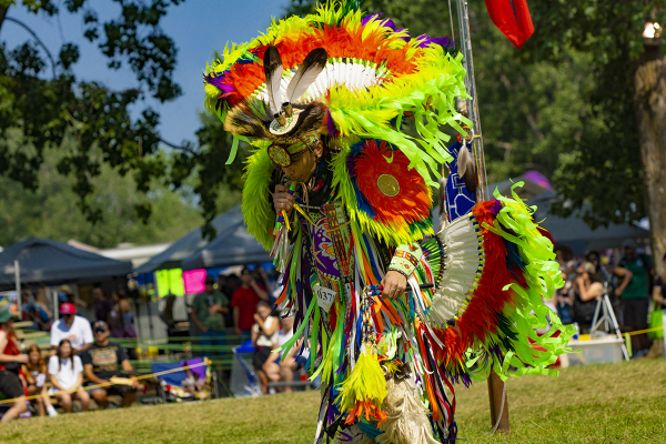 Kanien’kehá:ka Grass Dancer